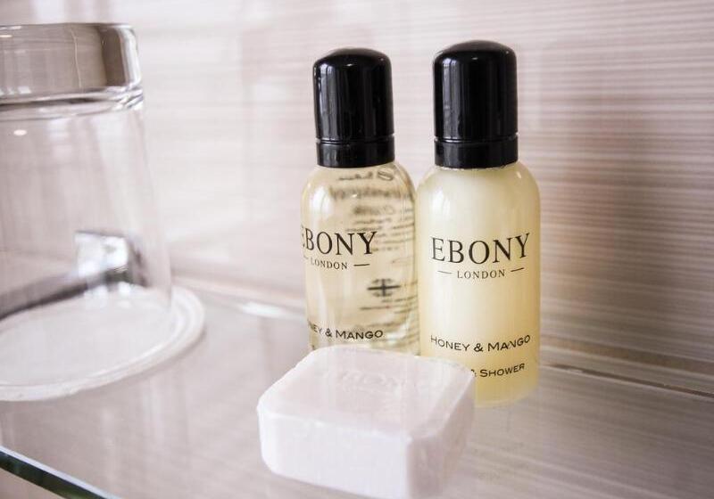 Hotel Leasowe Castle