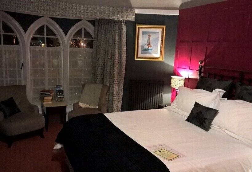 ホテル Lifton Hall