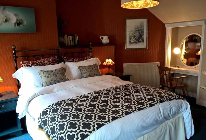 ホテル Lifton Hall