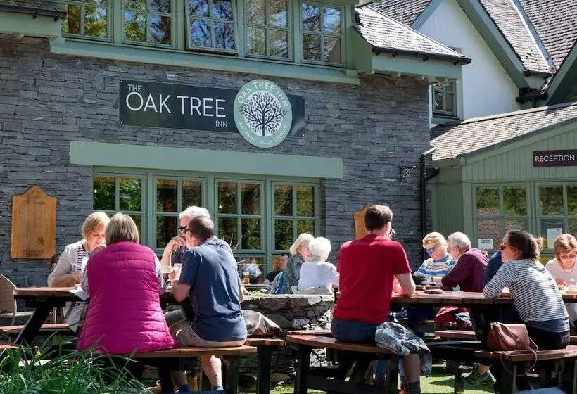 호텔 Oak Tree Inn