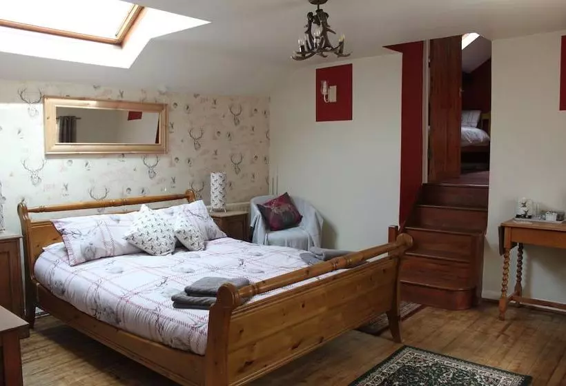 هتل Suddaby S Crown   B&b