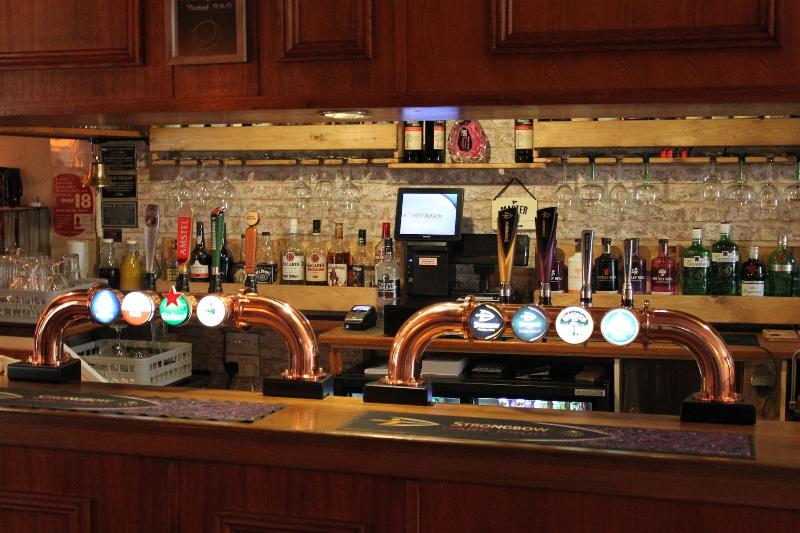 Отель Suddaby S Crown   B&b