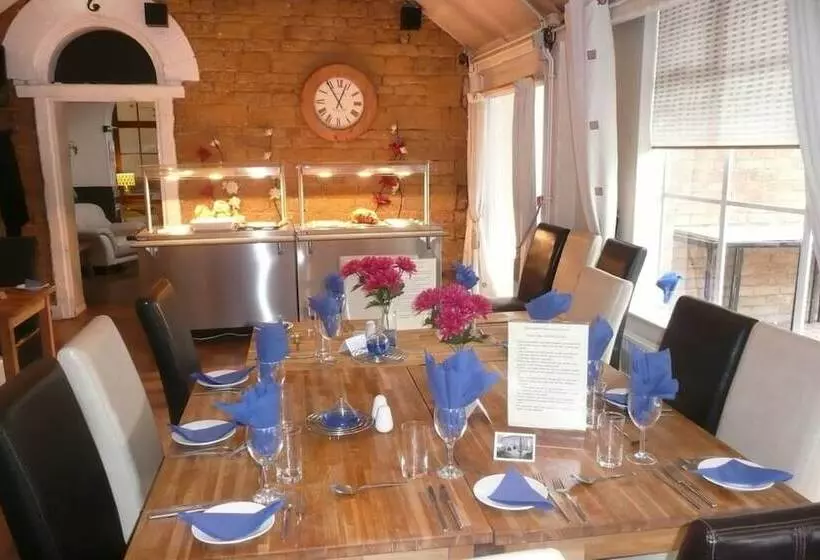 فندق Rothwell House