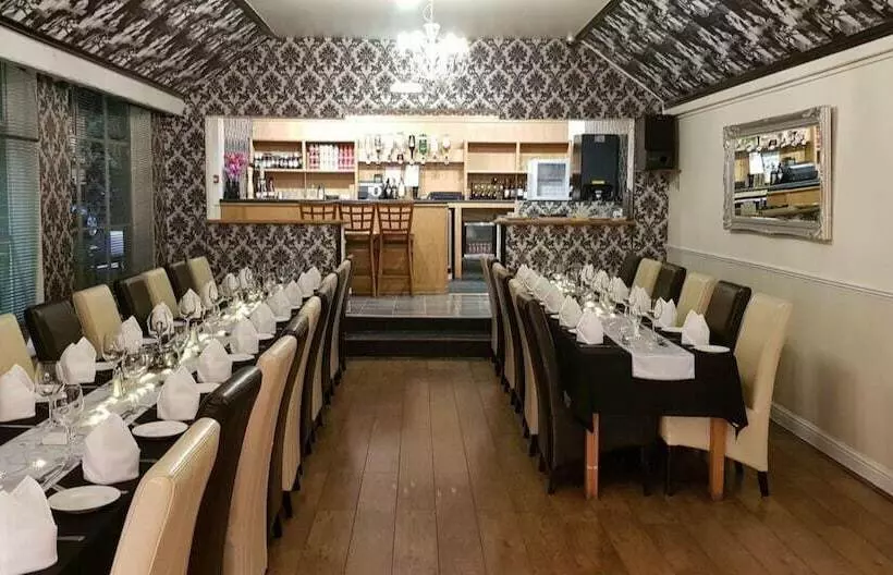 فندق Rothwell House