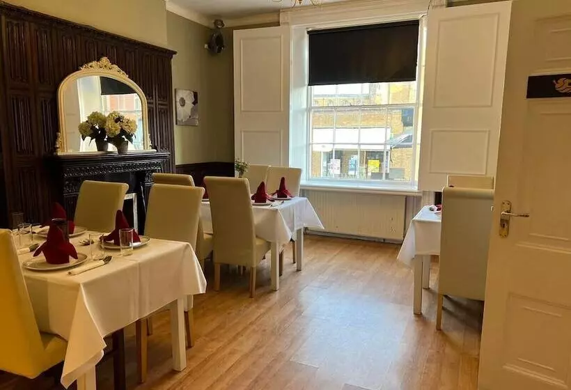 فندق Rothwell House