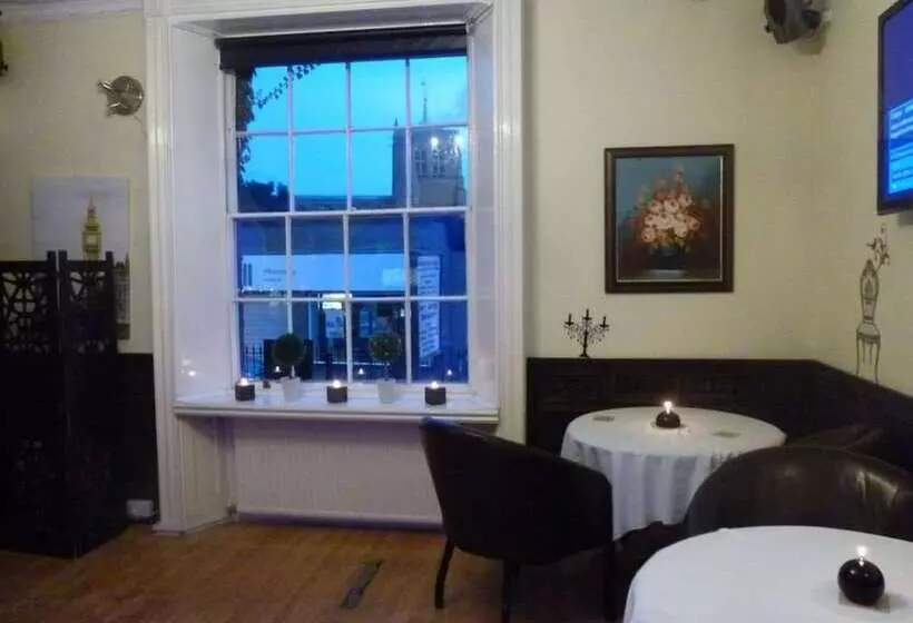 فندق Rothwell House