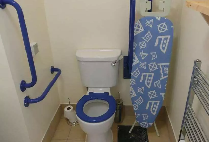 فندق Rothwell House