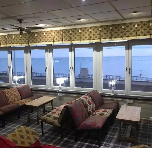 בית מלון כפרי The Rutland