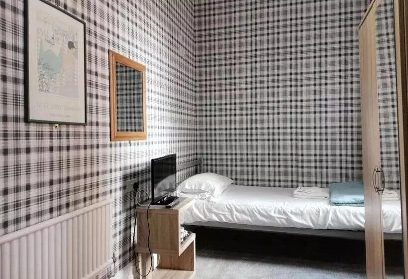 בית מלון כפרי Sherwood