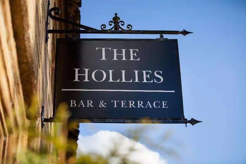 酒店 Hollies