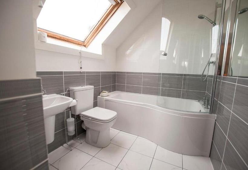 בית מלון כפרי The Mey