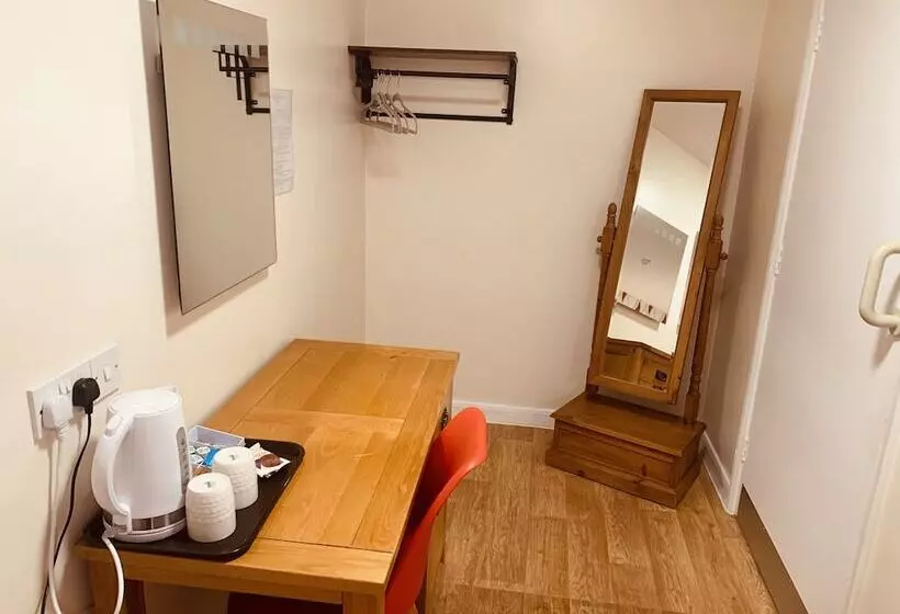 בית מלון כפרי Preston