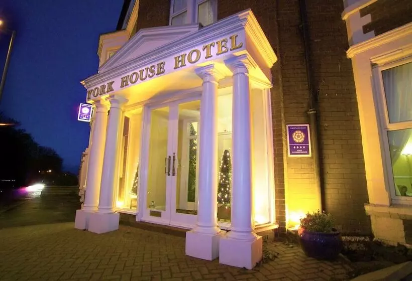 Hotelli York House