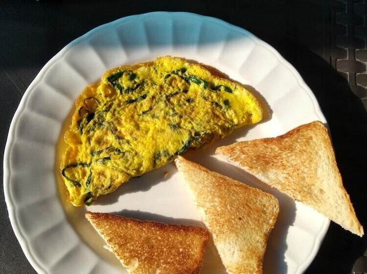 هتل La Rivera Playa Palomino