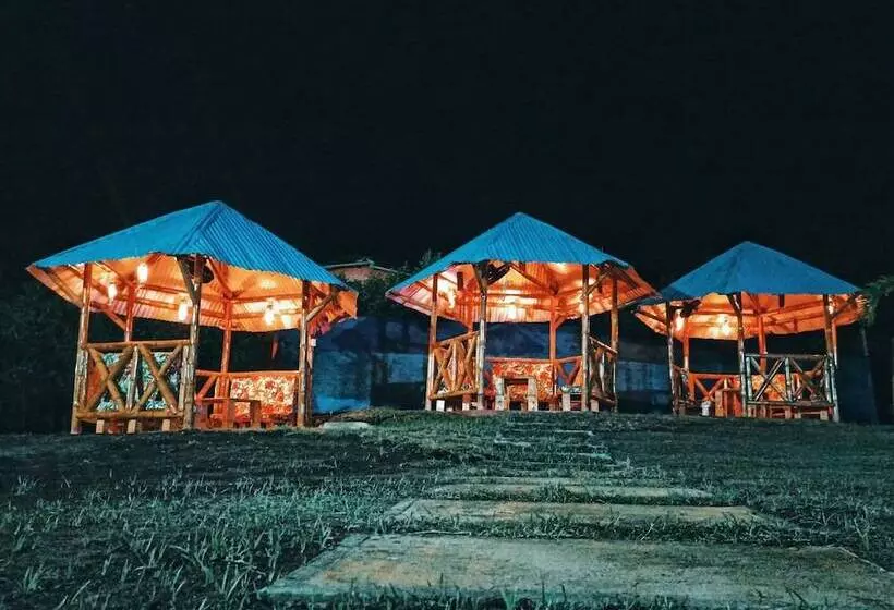 ホテル La Rivera Playa Palomino
