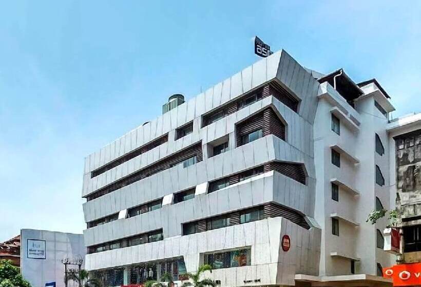 בית מלון כפרי Nexstay Asma Tower