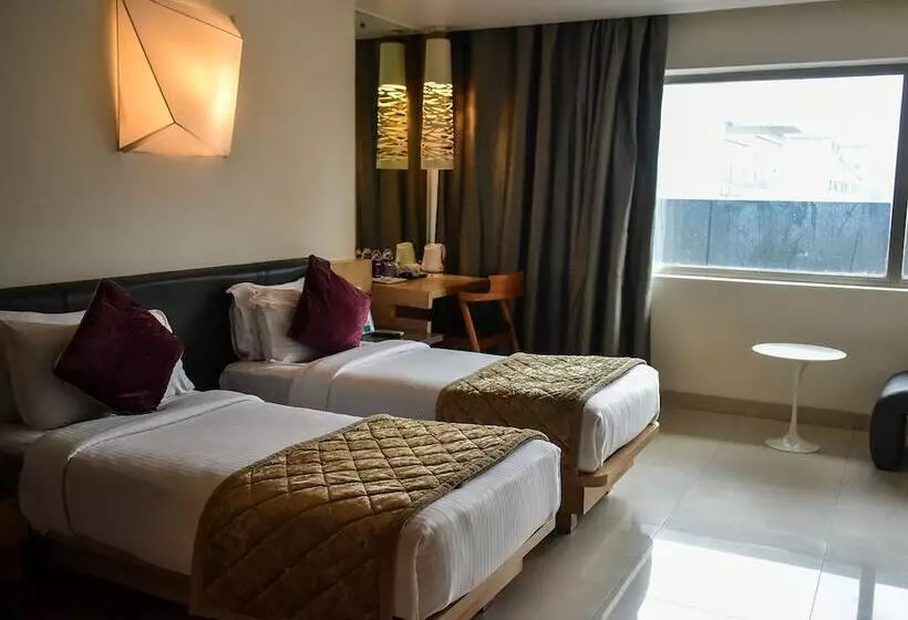 هتل Nexstay Asma Tower