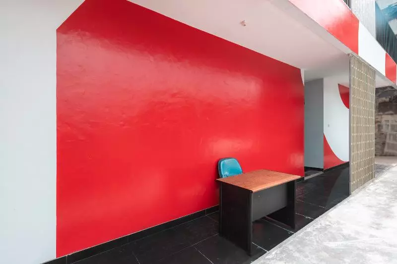 ユースホステル J&b Rooms Utan Kayu Jakarta Mitra Reddoorz
