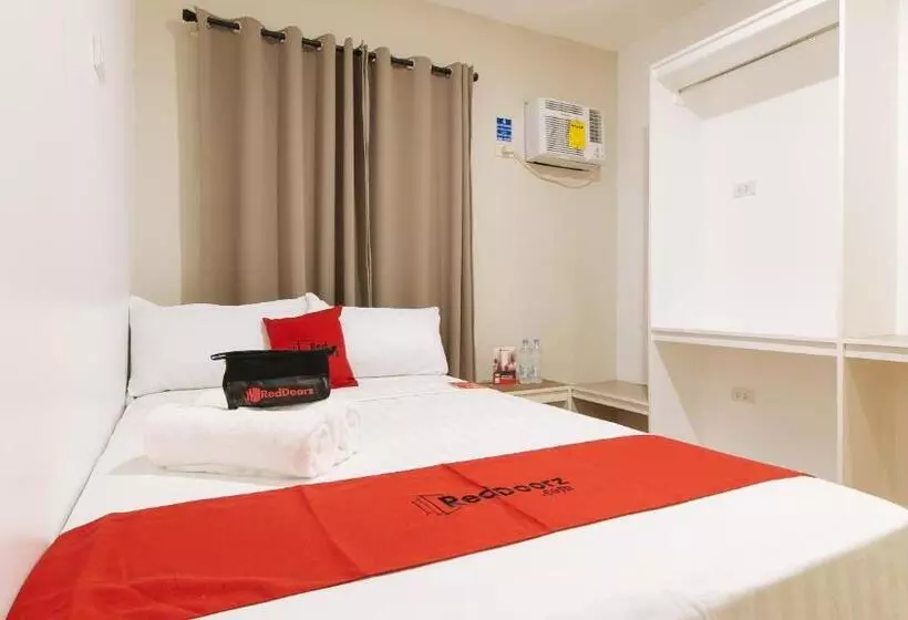 Retkeilymaja Reddoorz @ Golite Old Albay