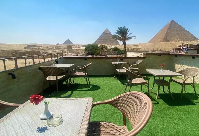 تختخواب و صبحانه Key Of Pyramids View Inn