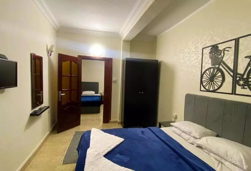 تختخواب و صبحانه Key Of Pyramids View Inn