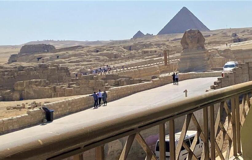 تختخواب و صبحانه Key Of Pyramids View Inn