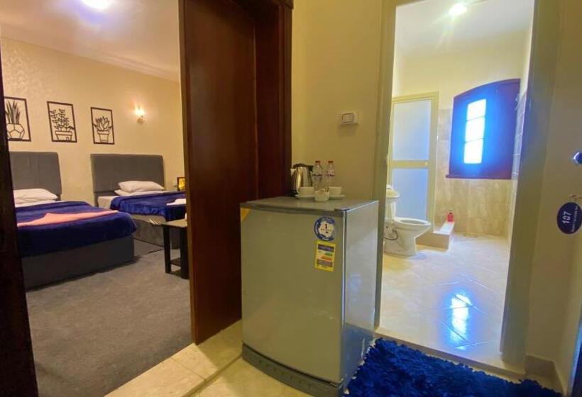 تختخواب و صبحانه Key Of Pyramids View Inn