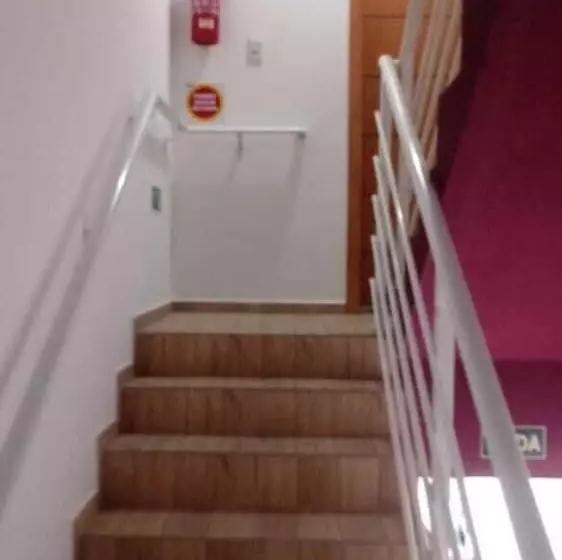 簡易ホテル Pousada Ararat