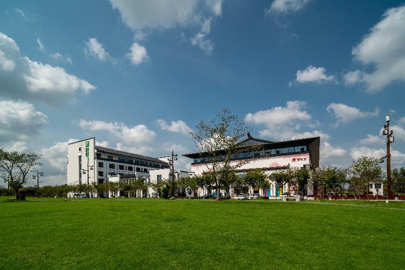 Hotel Holiday Inn Express Pinghu, An Ihg