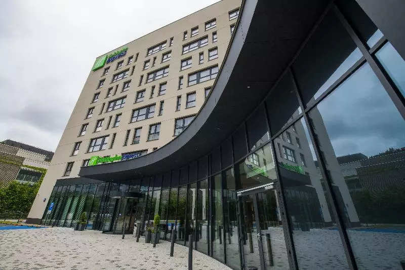 Hotelli Holiday Inn Express Warsaw   Mokotow, An Ihg