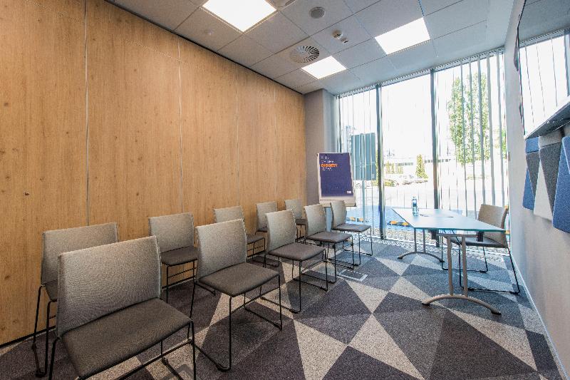 Hotelli Holiday Inn Express Warsaw Mokotow, An Ihg