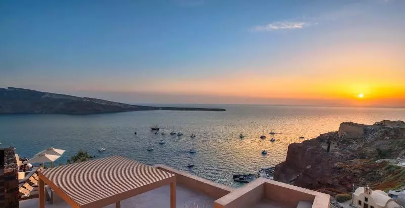 پانسیون Old Castle Oia   Adults Only