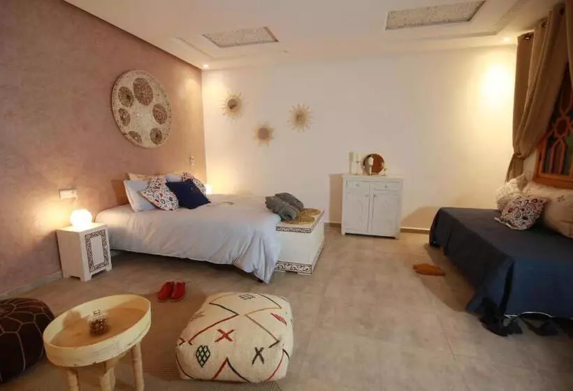 پانسیون Riad Miel & Une Nuit