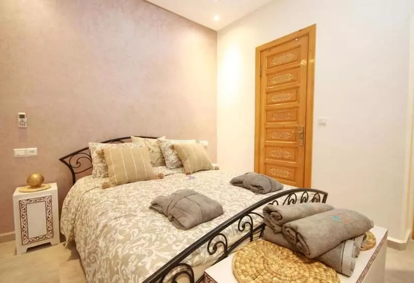 پانسیون Riad Miel & Une Nuit