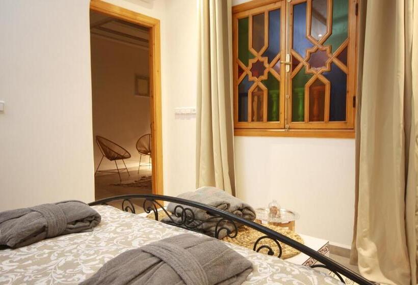 پانسیون Riad Miel & Une Nuit