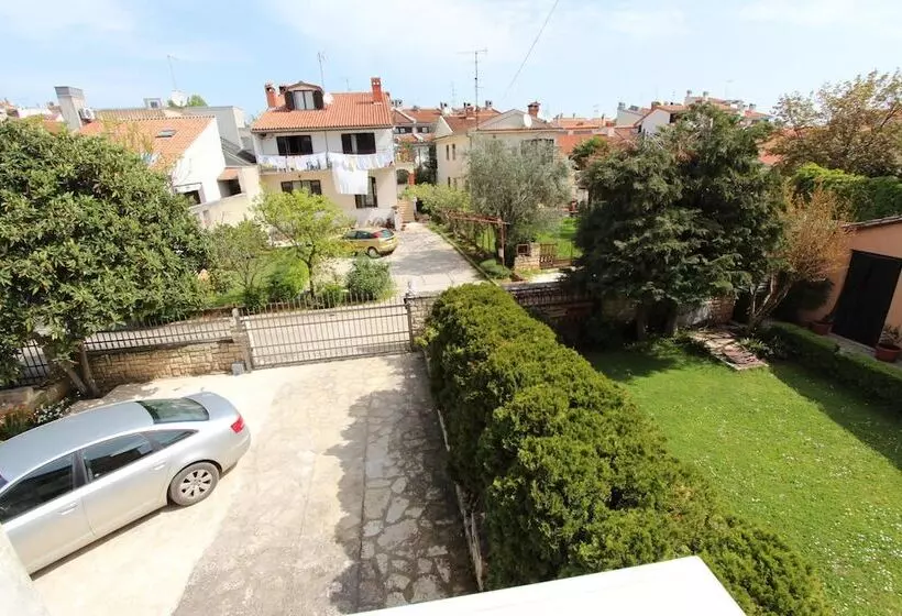 Apartments Milena