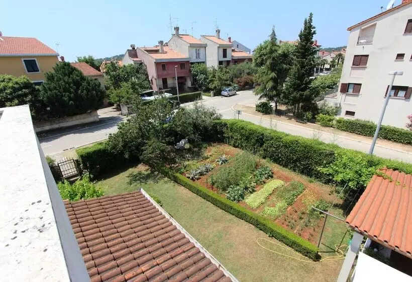 Apartments Milena