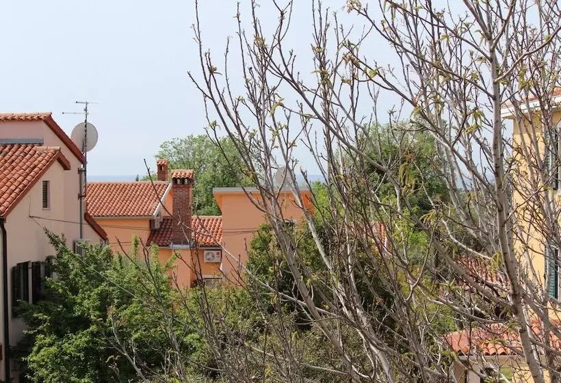 Apartments Milena