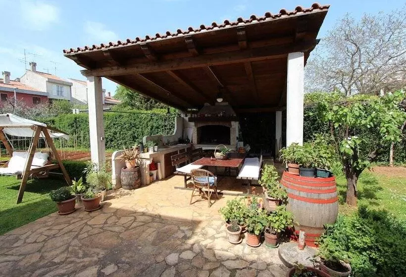 Apartments Milena