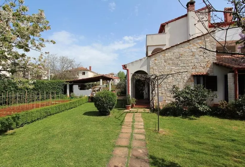 Apartments Milena