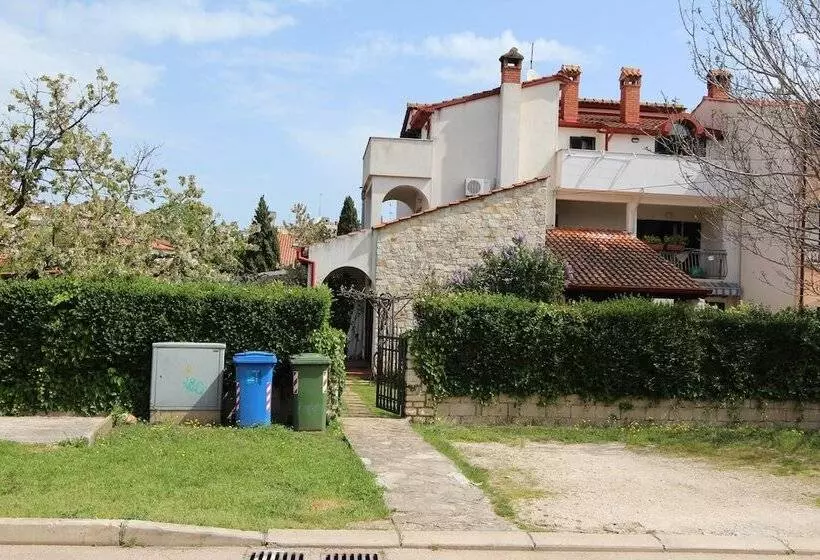 Apartments Milena