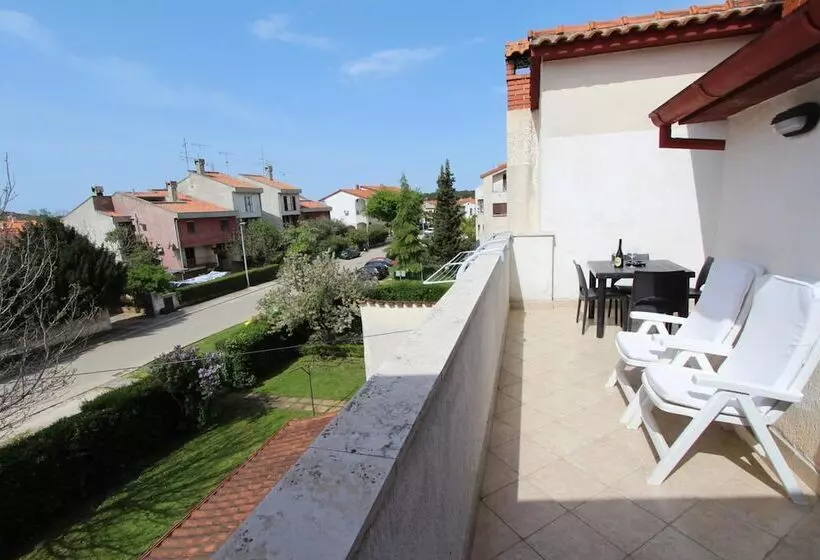 Apartments Milena