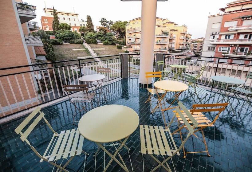 تختخواب و صبحانه O.effe. Suites / Vatican