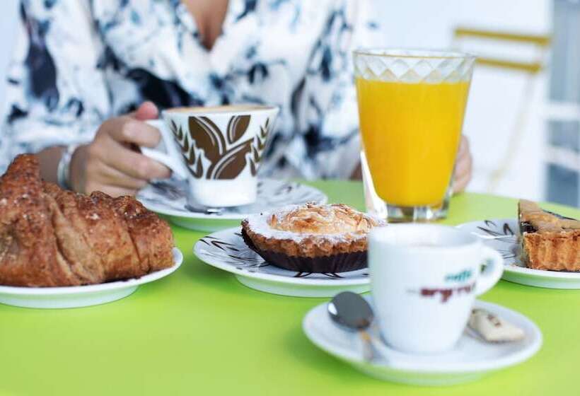 تختخواب و صبحانه O.effe. Suites / Vatican