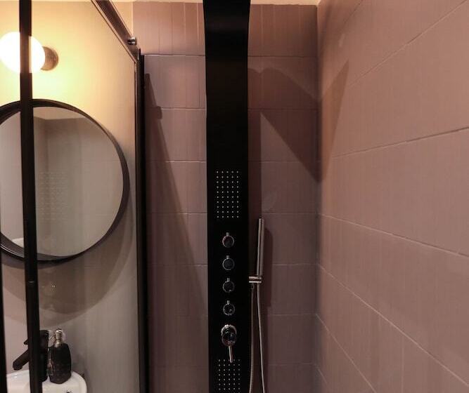 تختخواب و صبحانه O.effe. Suites / Vatican