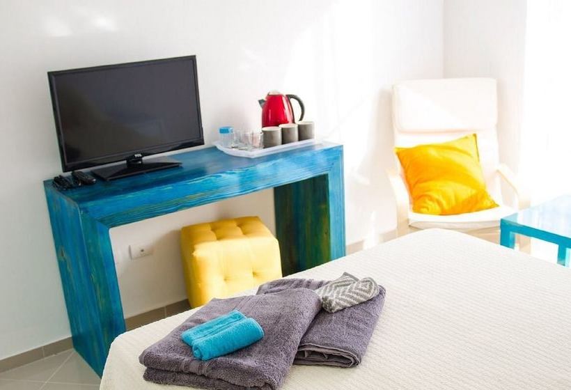 Everything Punta Cana Art