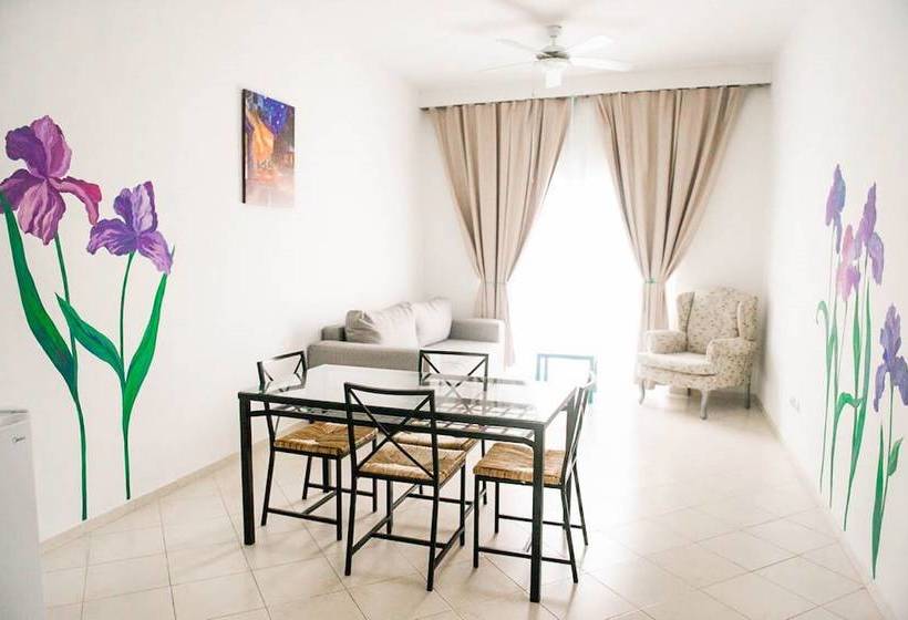 Everything Punta Cana Art