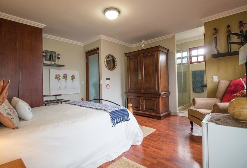 Greenways Golf Cottage