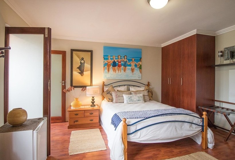 Greenways Golf Cottage