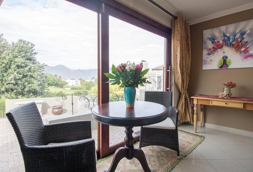 Greenways Golf Cottage